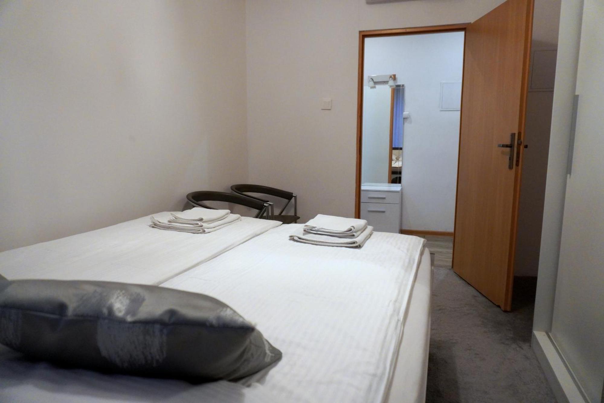 Msc Apartments Chorzow Centrum Szoba fotó